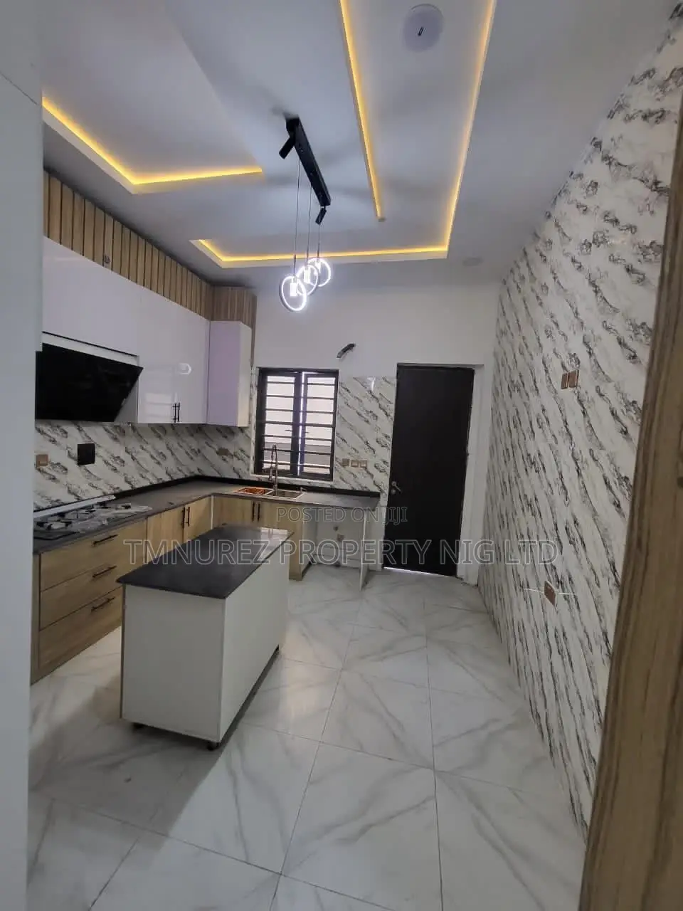 4bdrm Duplex in Orchid, Ikota for sale