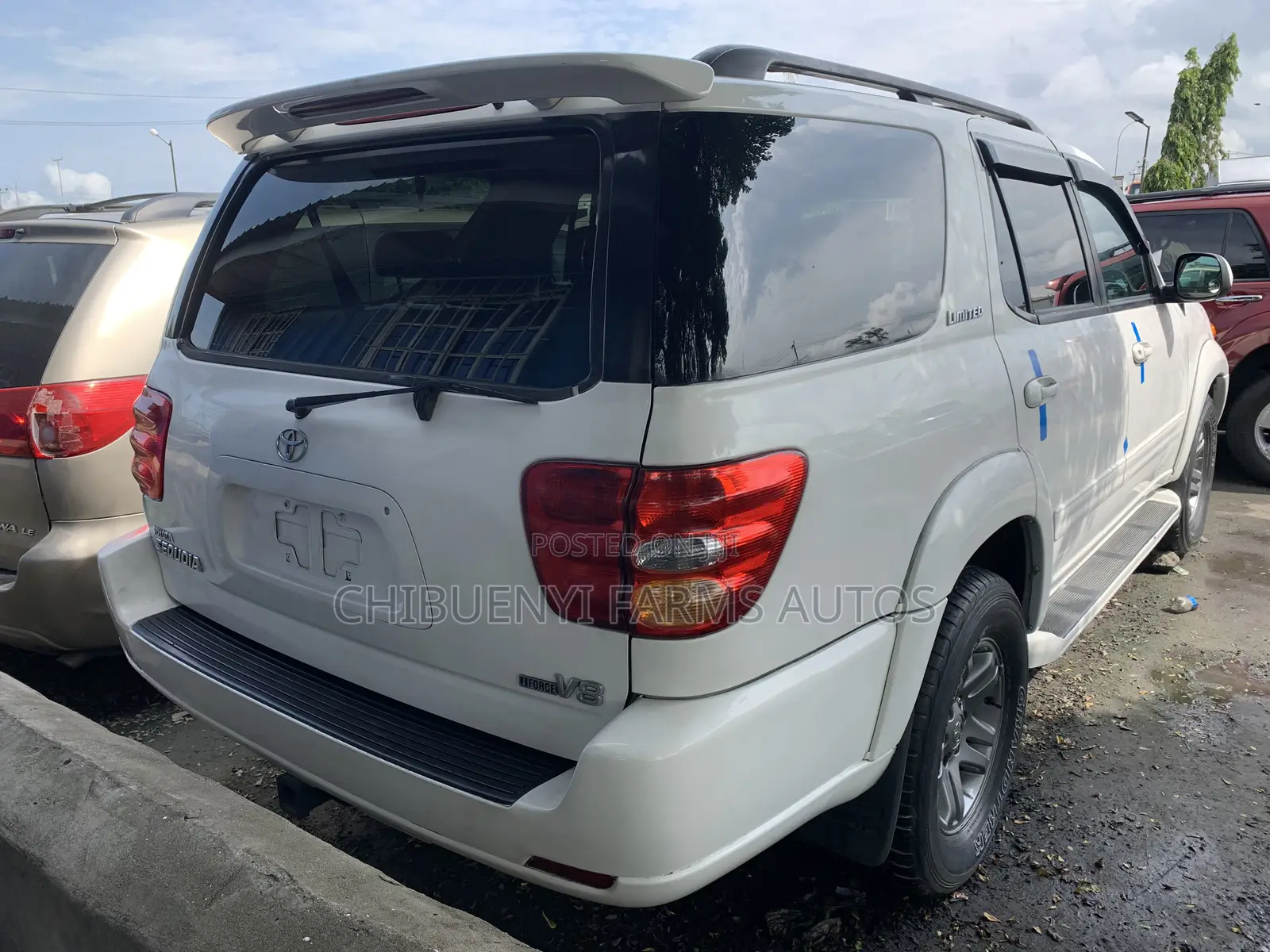 Toyota Sequoia 2004 White