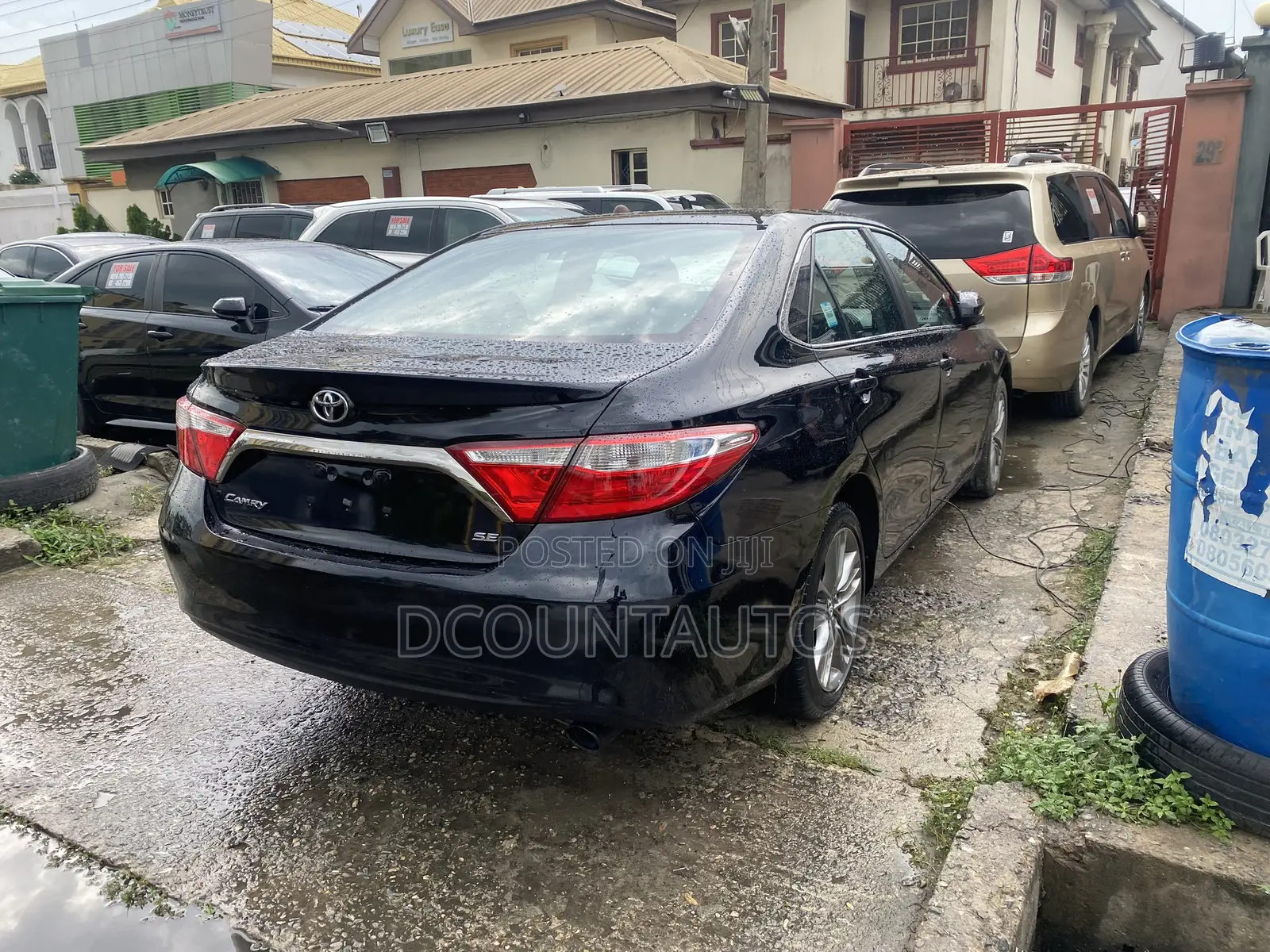 Toyota Camry SE 4dr Sedan (2.5L 4cyl 6A) 2016 Black