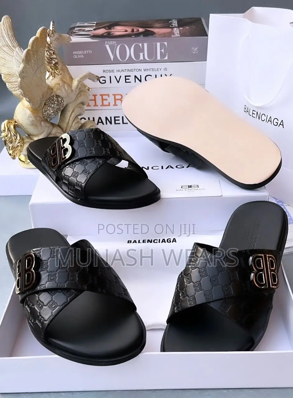 Men Quality Leather Slipers Design