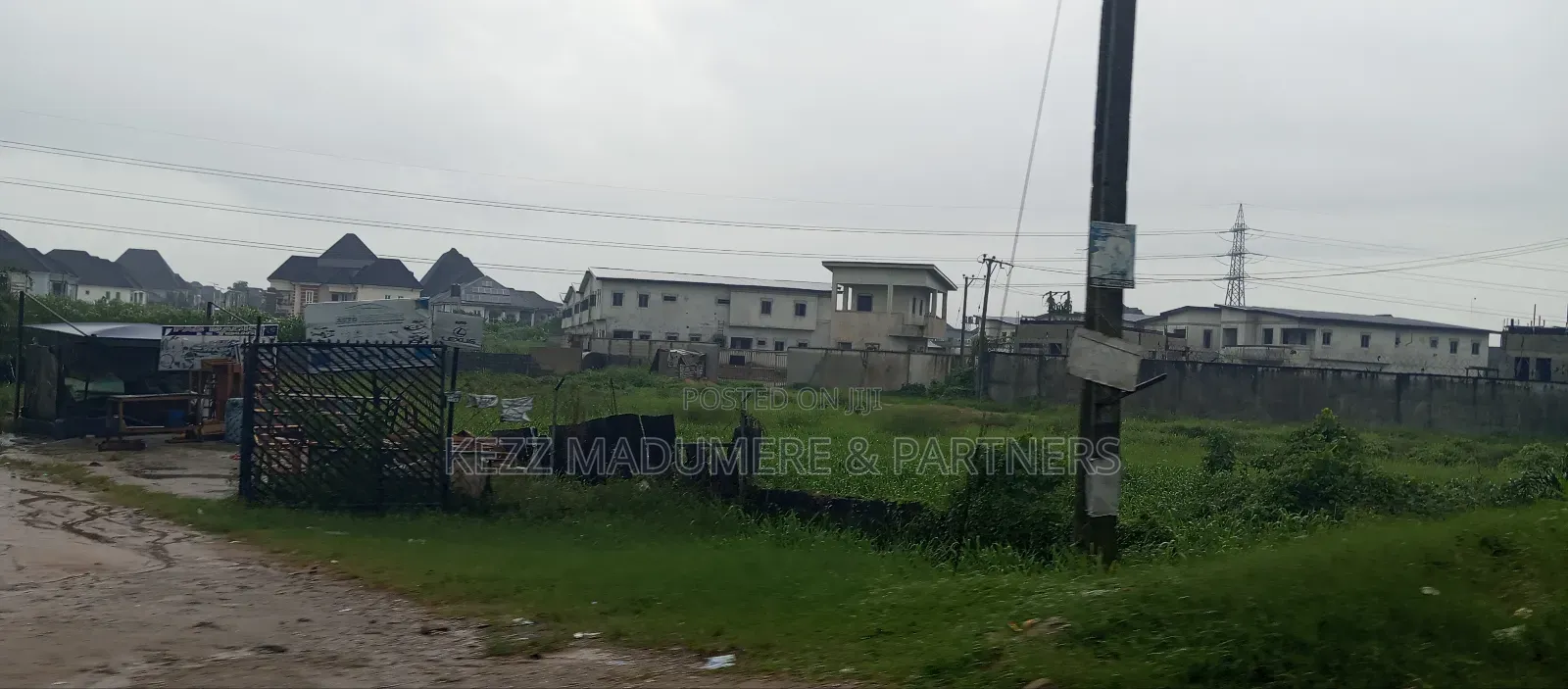 For Sale : 4 Plots at G.U.Aker Major Rd , Eliozu , Ph
