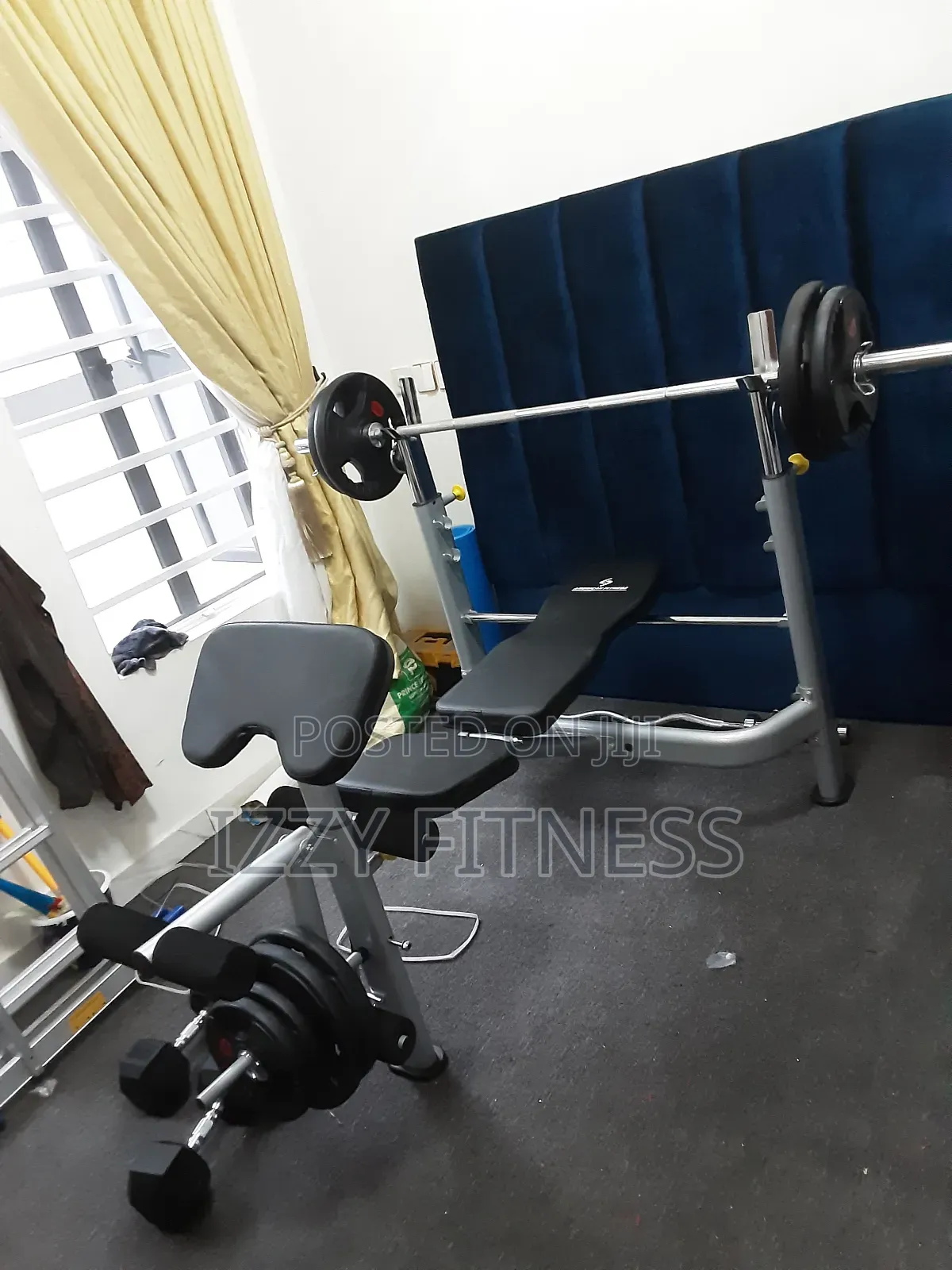 Commercial Weight Bench Press