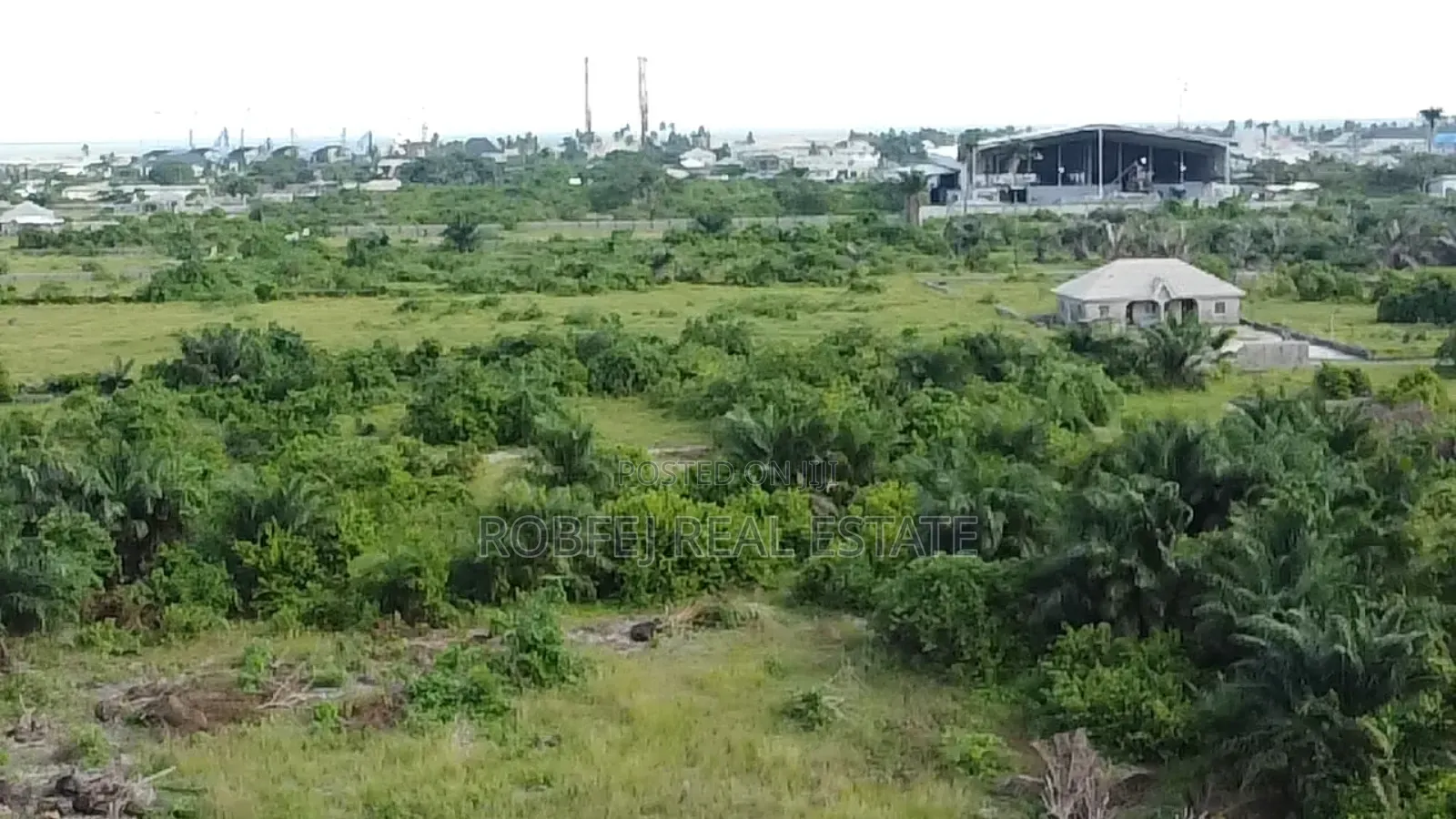 6 Plots Distress Offer at Lekki Town