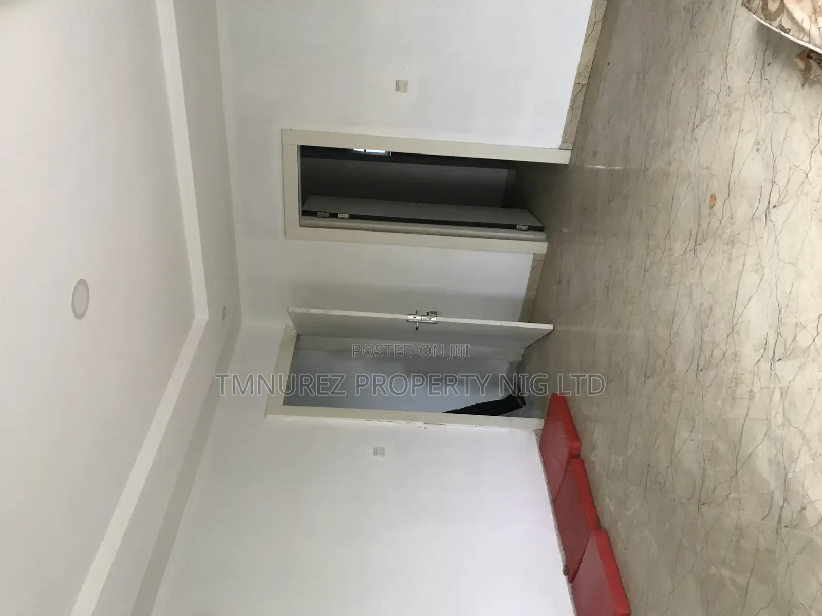 5bdrm Duplex in Osapa London, Lekki for rent