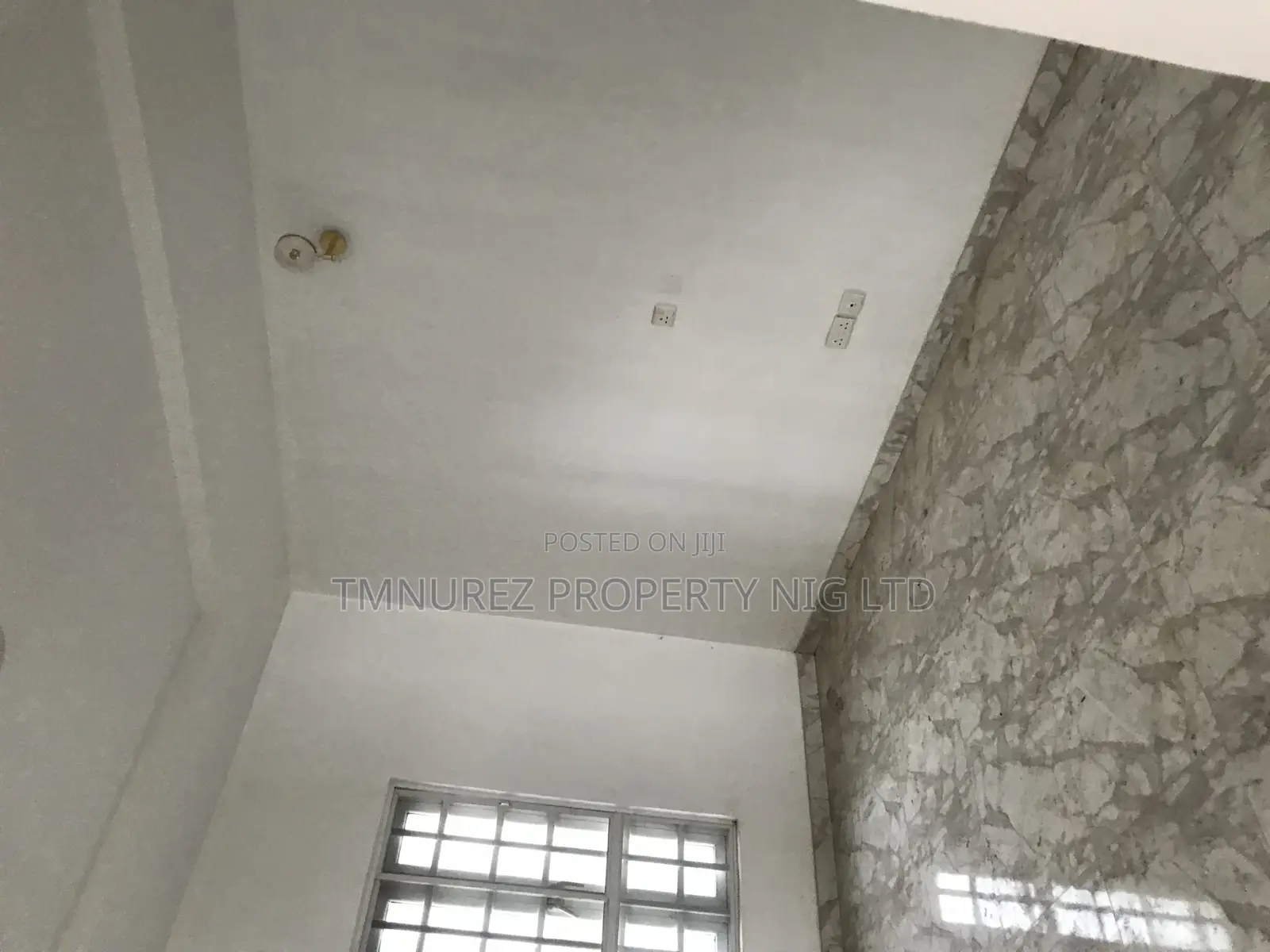 5bdrm Duplex in Osapa London, Lekki for rent