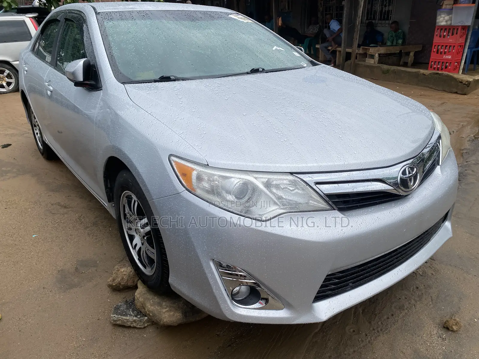 Toyota Camry XLE 4dr Sedan w/Prod. End 11/13 (3.5L 6cyl 6A) 2014 Silver