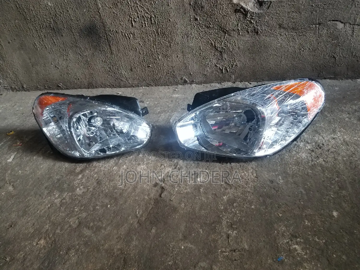 Set of Full Light Hyundai Accent 2008