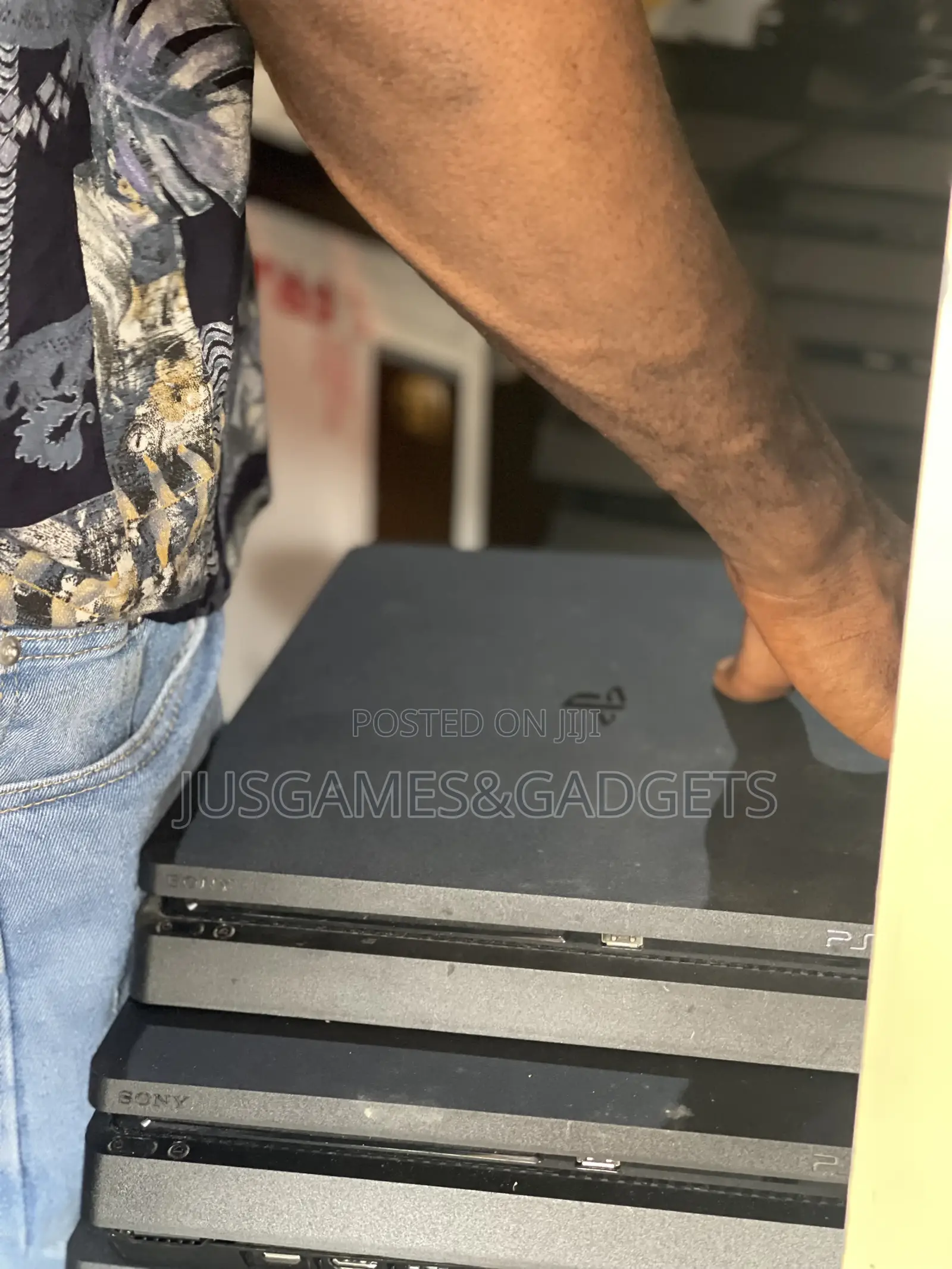Sony Playstation 4 Slim