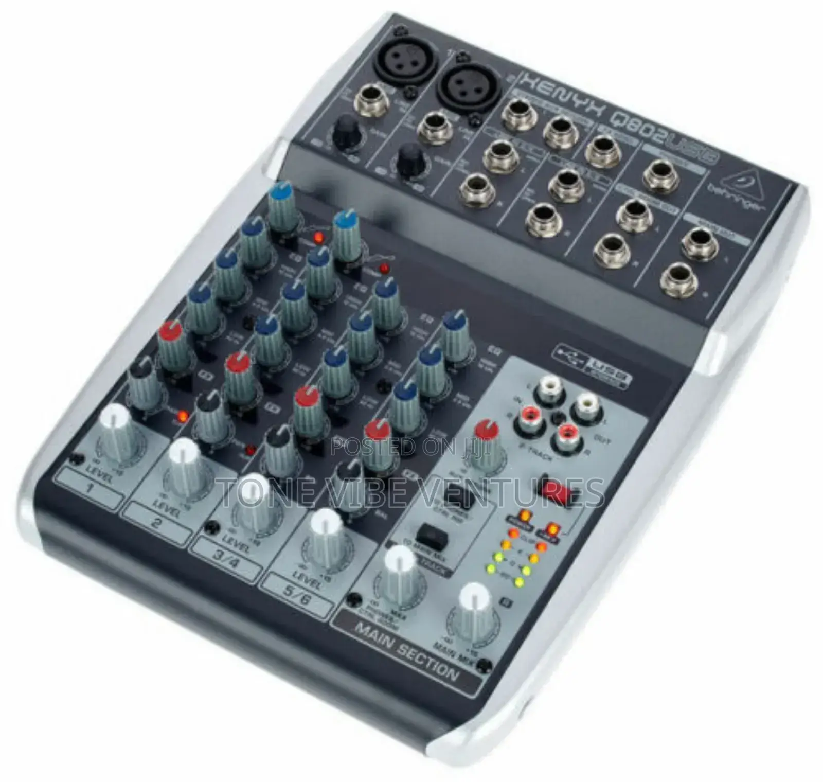 Behringer Xenyx Q802usb