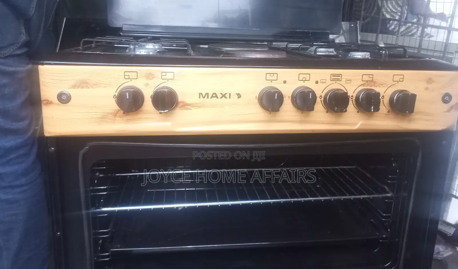 Formica 6 Burners Standing Gas Cooker