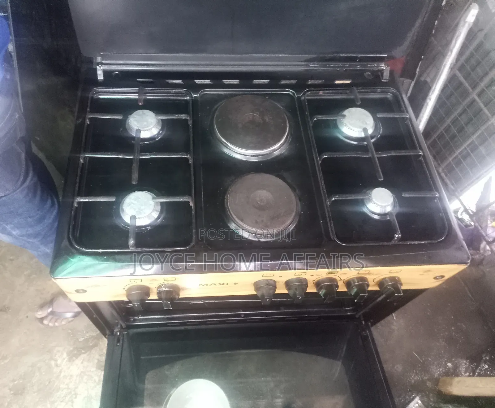 Formica 6 Burners Standing Gas Cooker