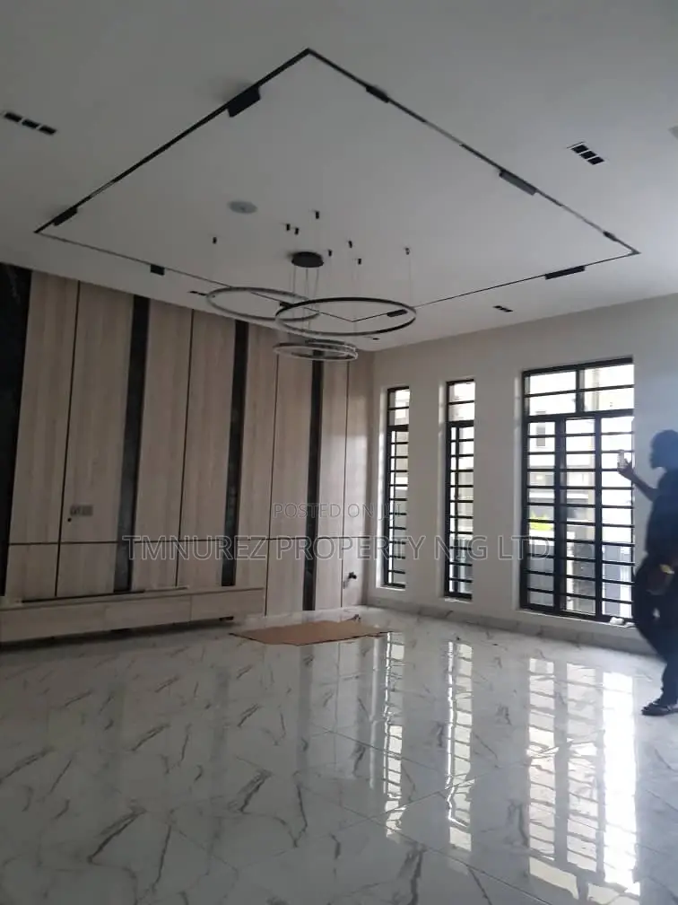 5bdrm Duplex in Orchid Zone 2, Lekki for sale
