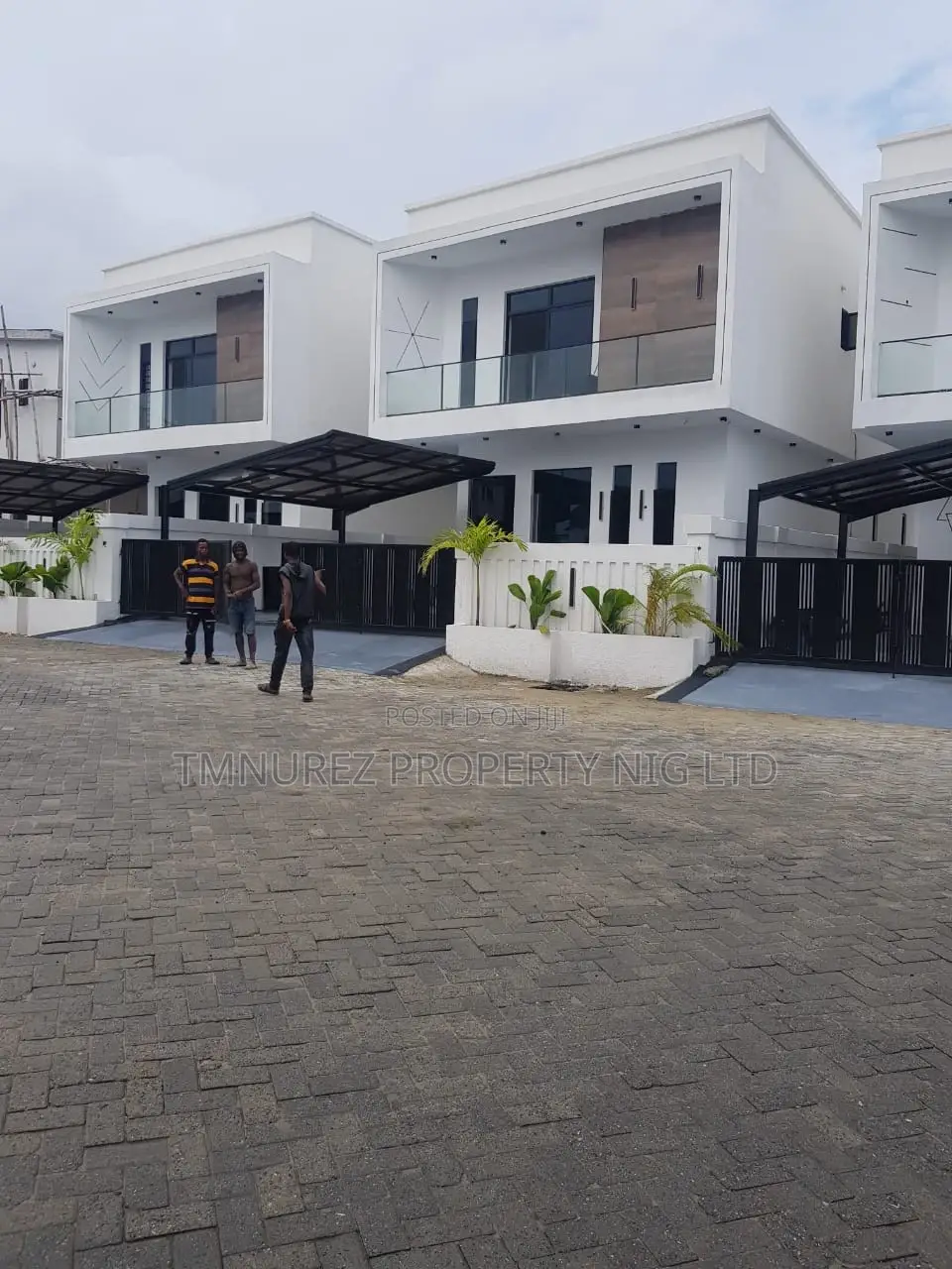 5bdrm Duplex in Orchid Road Ikota, Lekki for sale