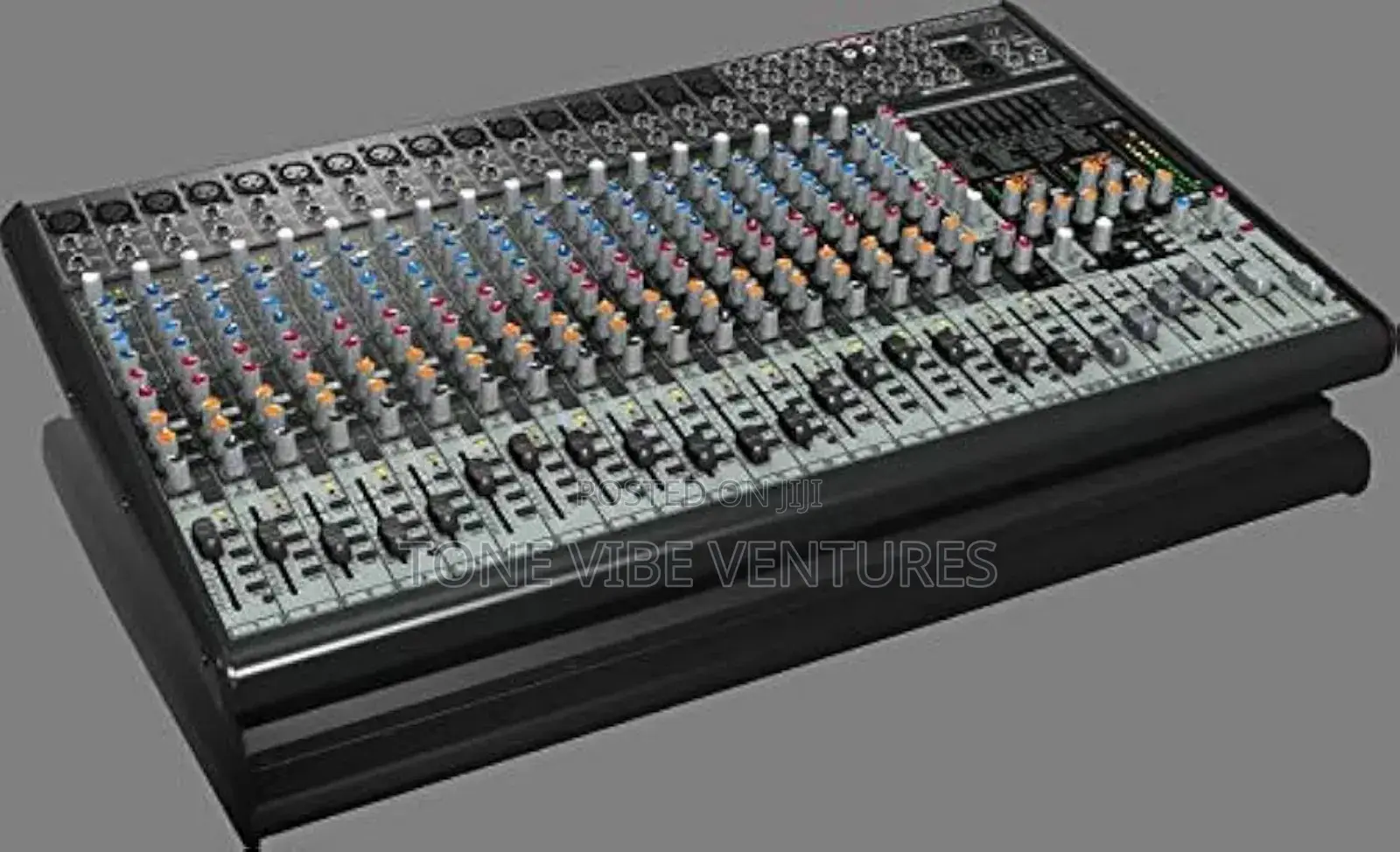 Behringer Xenyx Sx2442fx
