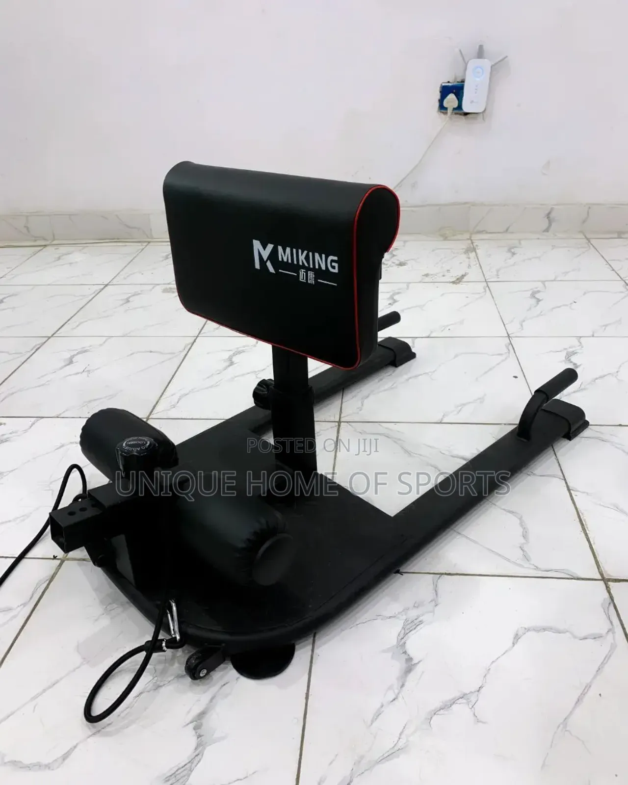Squat Assistance Machine