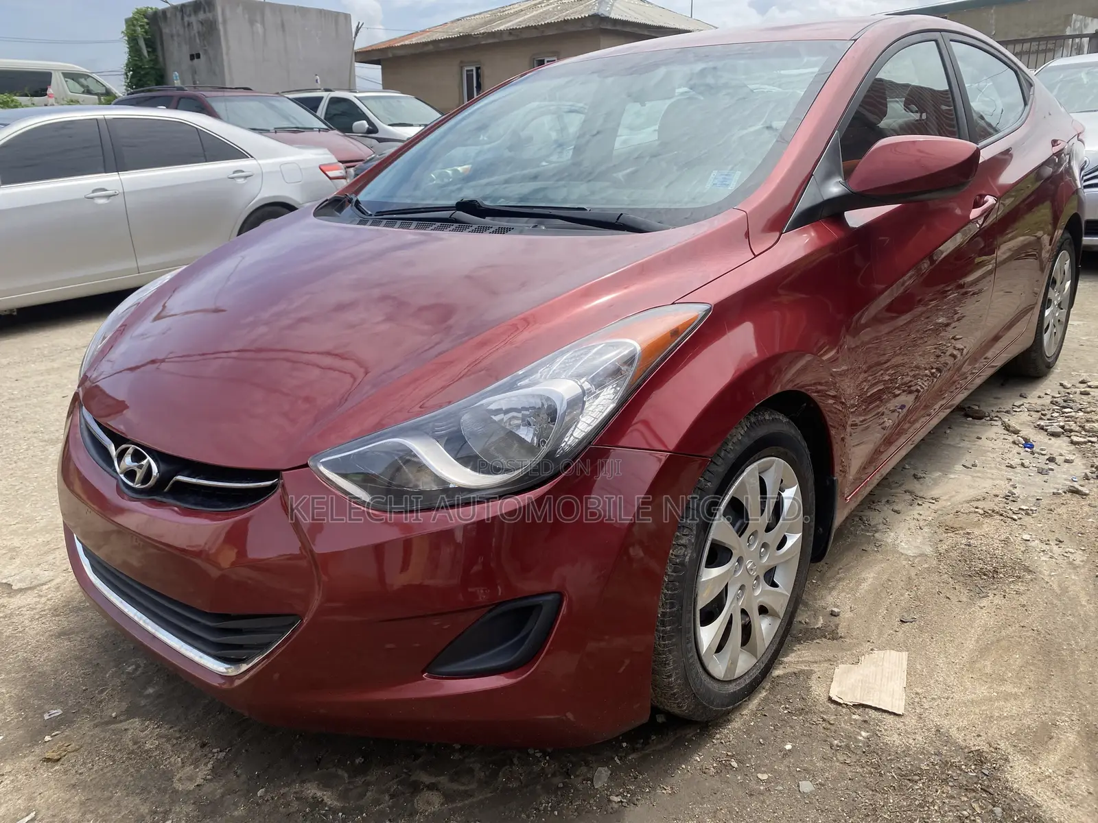 Hyundai Elantra 2013 Red