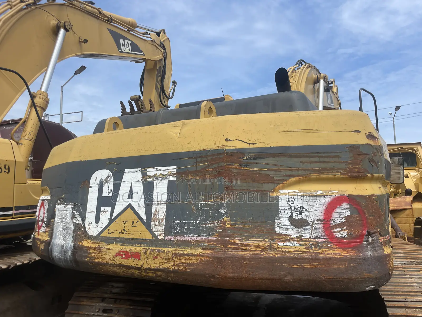 CAT Excavator Equipment