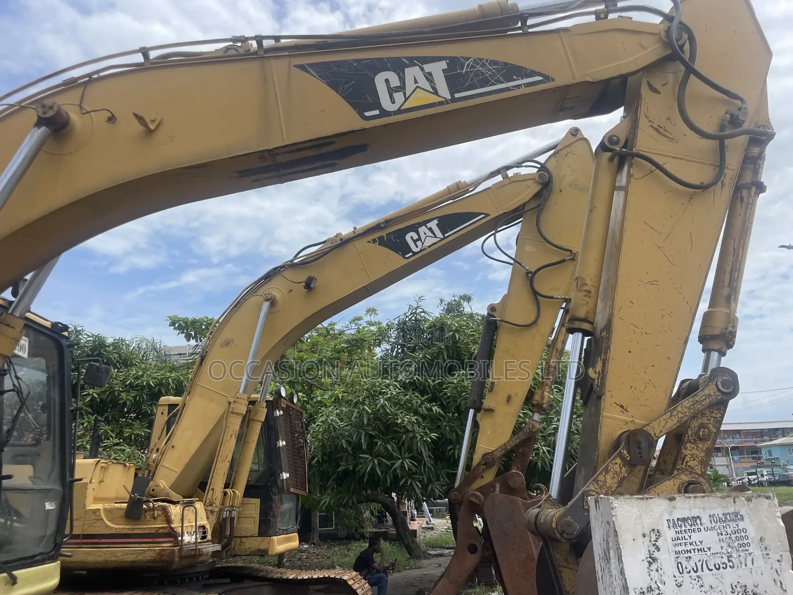 CAT Excavator