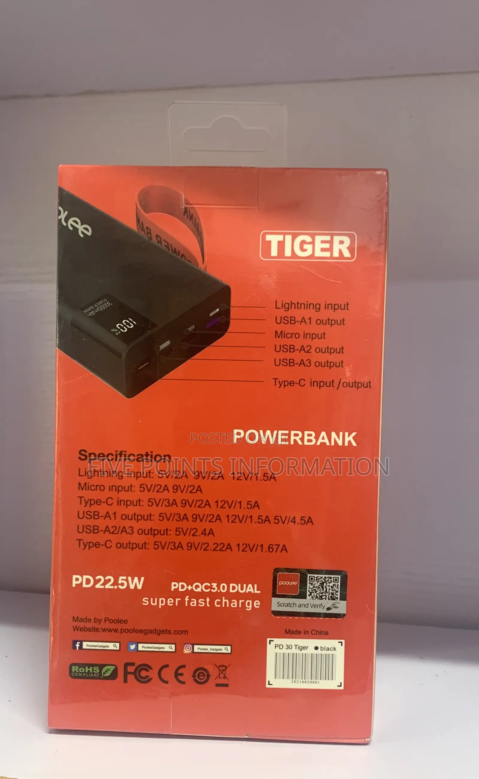 Poolee 30,000mah Power Bank
