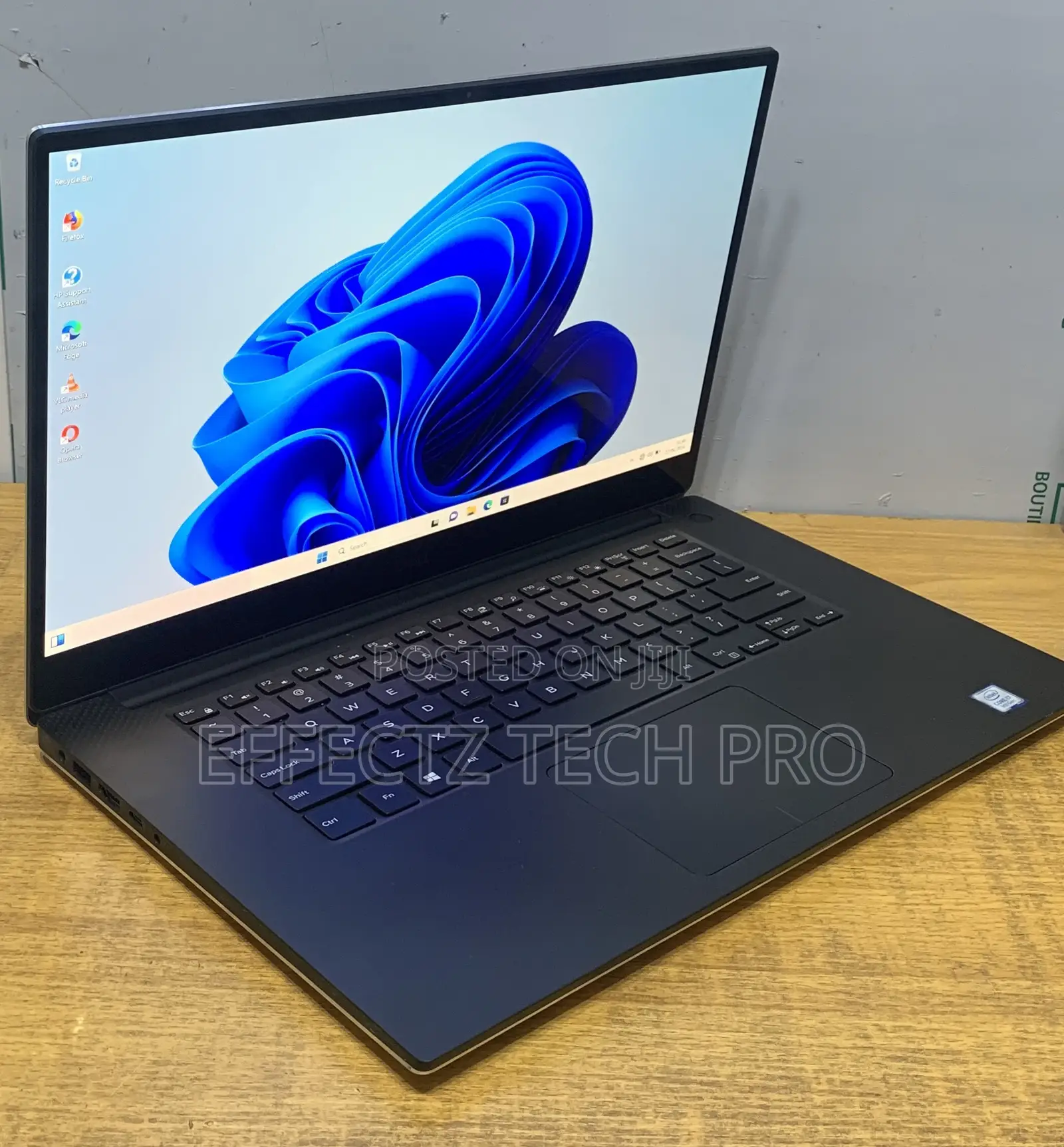 Laptop Dell Precision 5540 16GB Intel Core i9 SSD 512GB