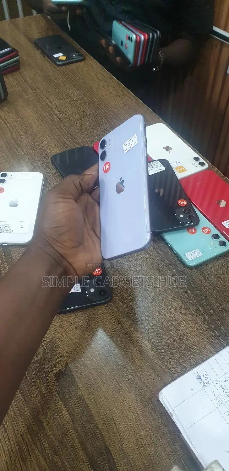 New Apple iPhone 11 128 GB