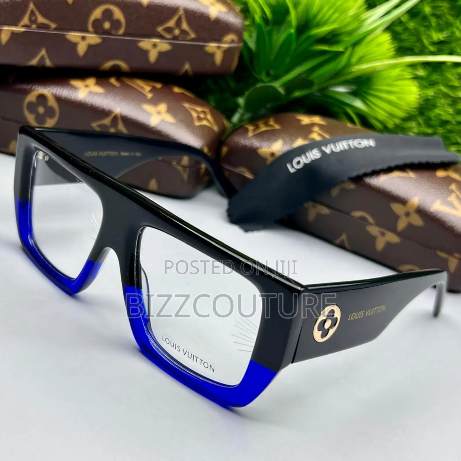 Original LOUIS VUITTON Sunglasses Available in Store