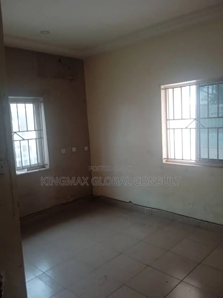 2bdrm Bungalow in Von Garden City, Lugbe District for sale
