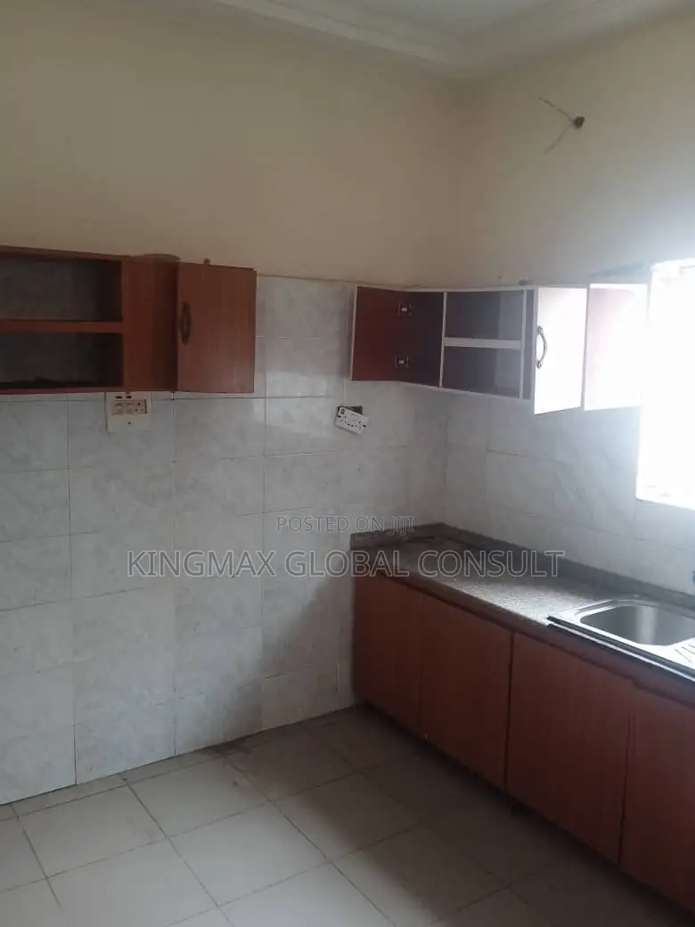 2bdrm Bungalow in Von Garden City, Lugbe District for sale