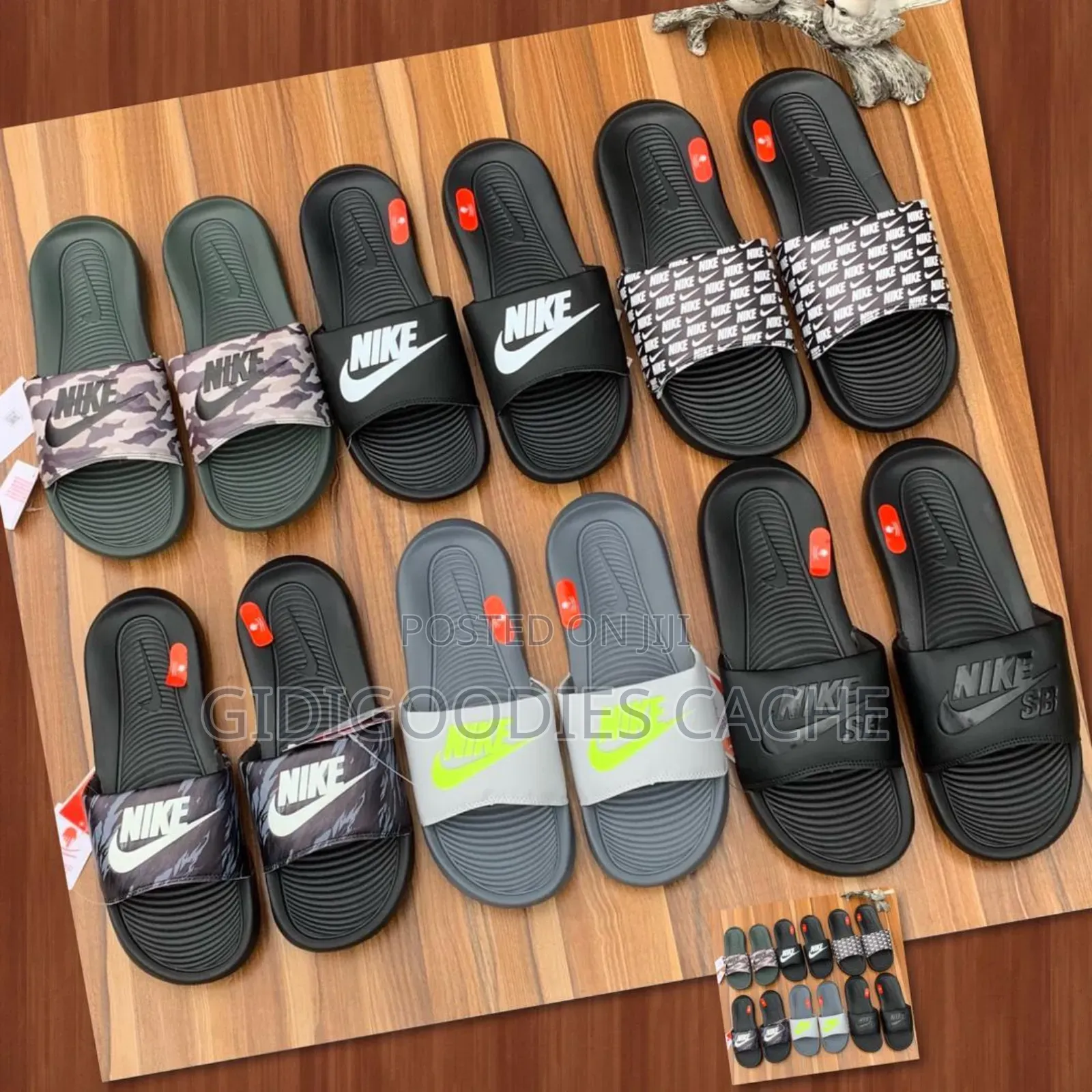 Nike Slides 40/50