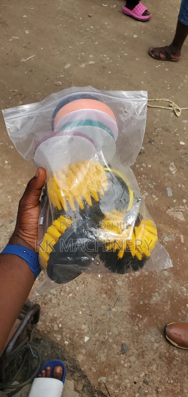 Drill Machine Brush for Washing of Sofa