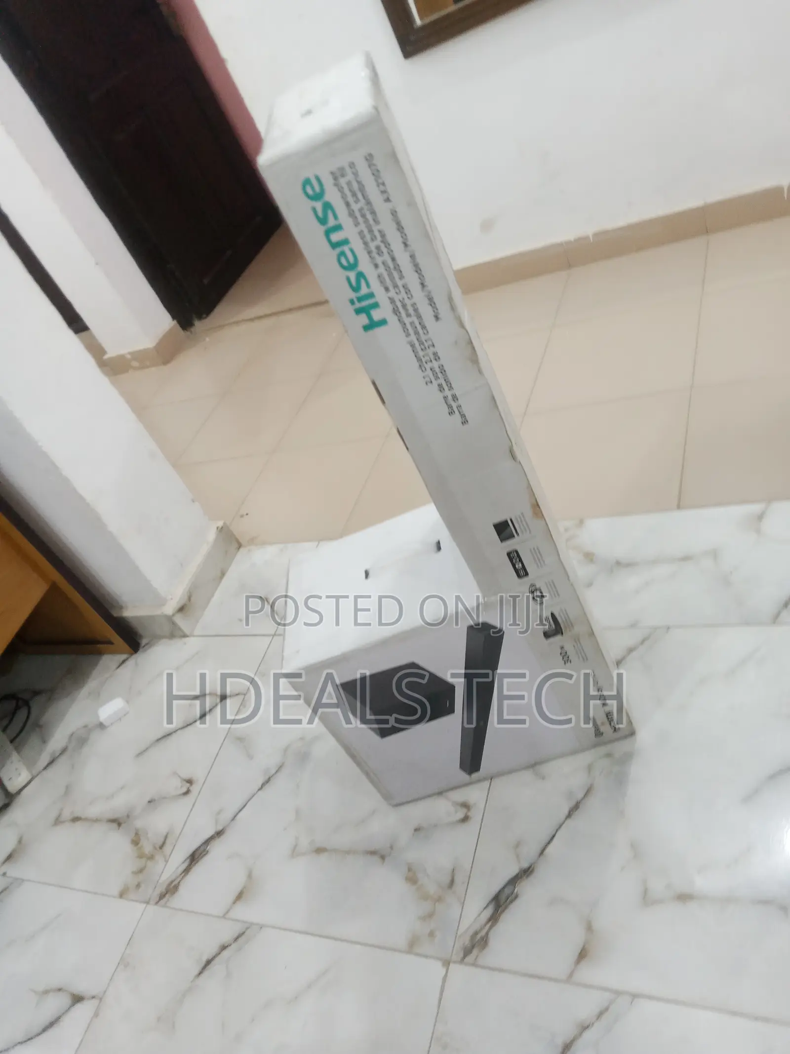Wall Mountable Hisense 300W Soundbar - 2.1 Channel.