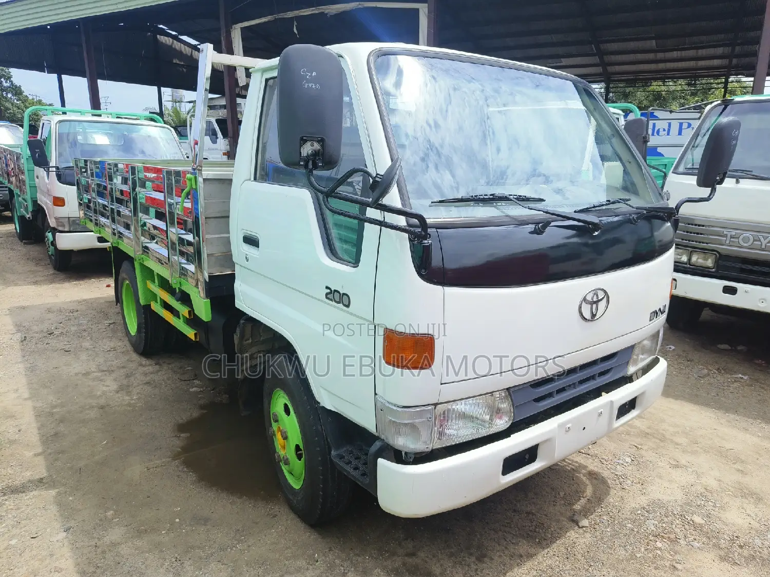 Toyota Dyna 200