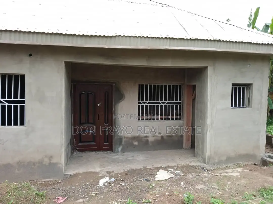 3bdrm Apartment in Wofun Olodo, Ibadan for sale