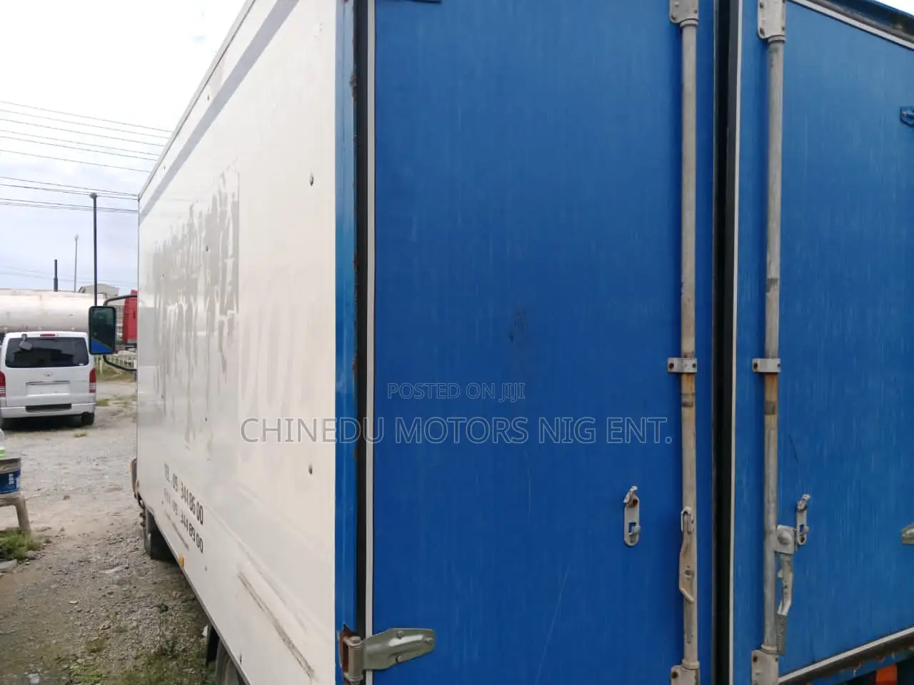 Nissan Truck 6 Tons Containerbody