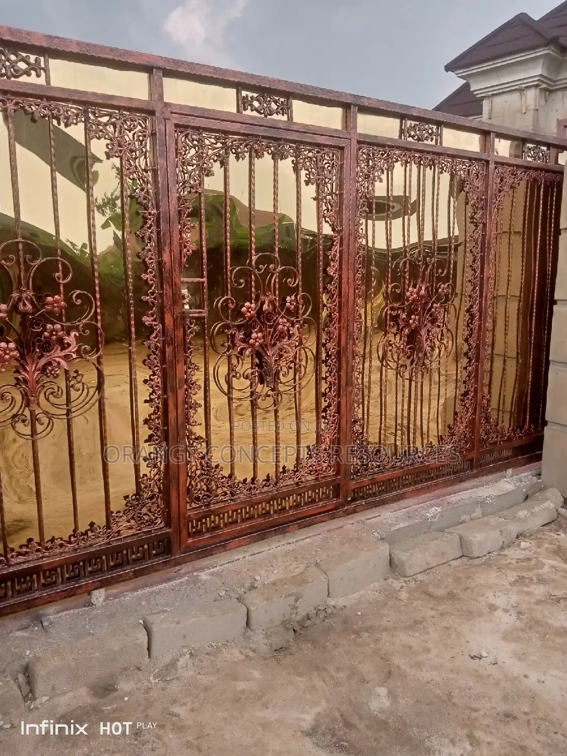 Pure Wrought Iron Gate With Gold Plate Built