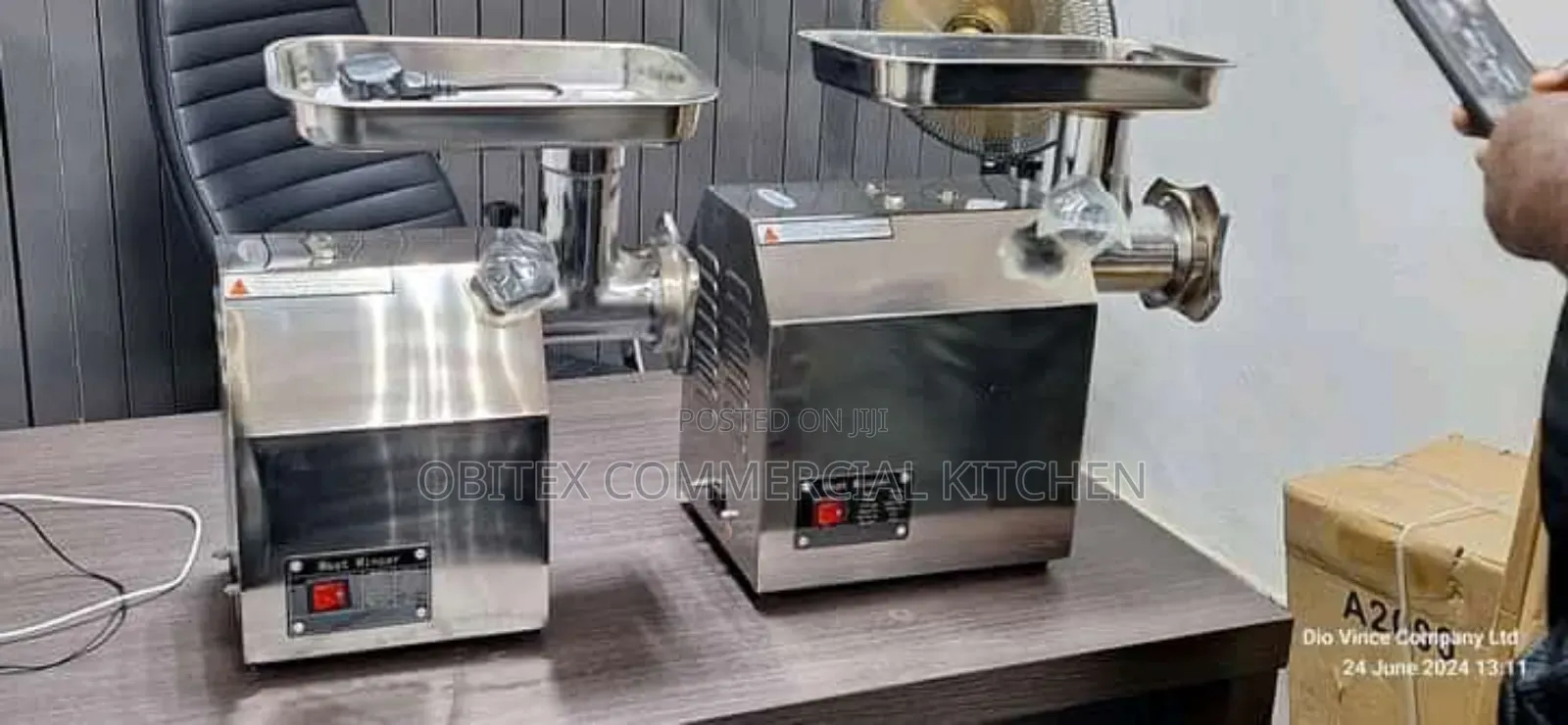 Commercial Meat Grinder Machine Size 12 and 22 Available Now