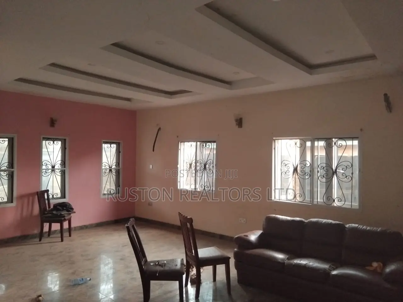 3bdrm Bungalow in Akobo for sale