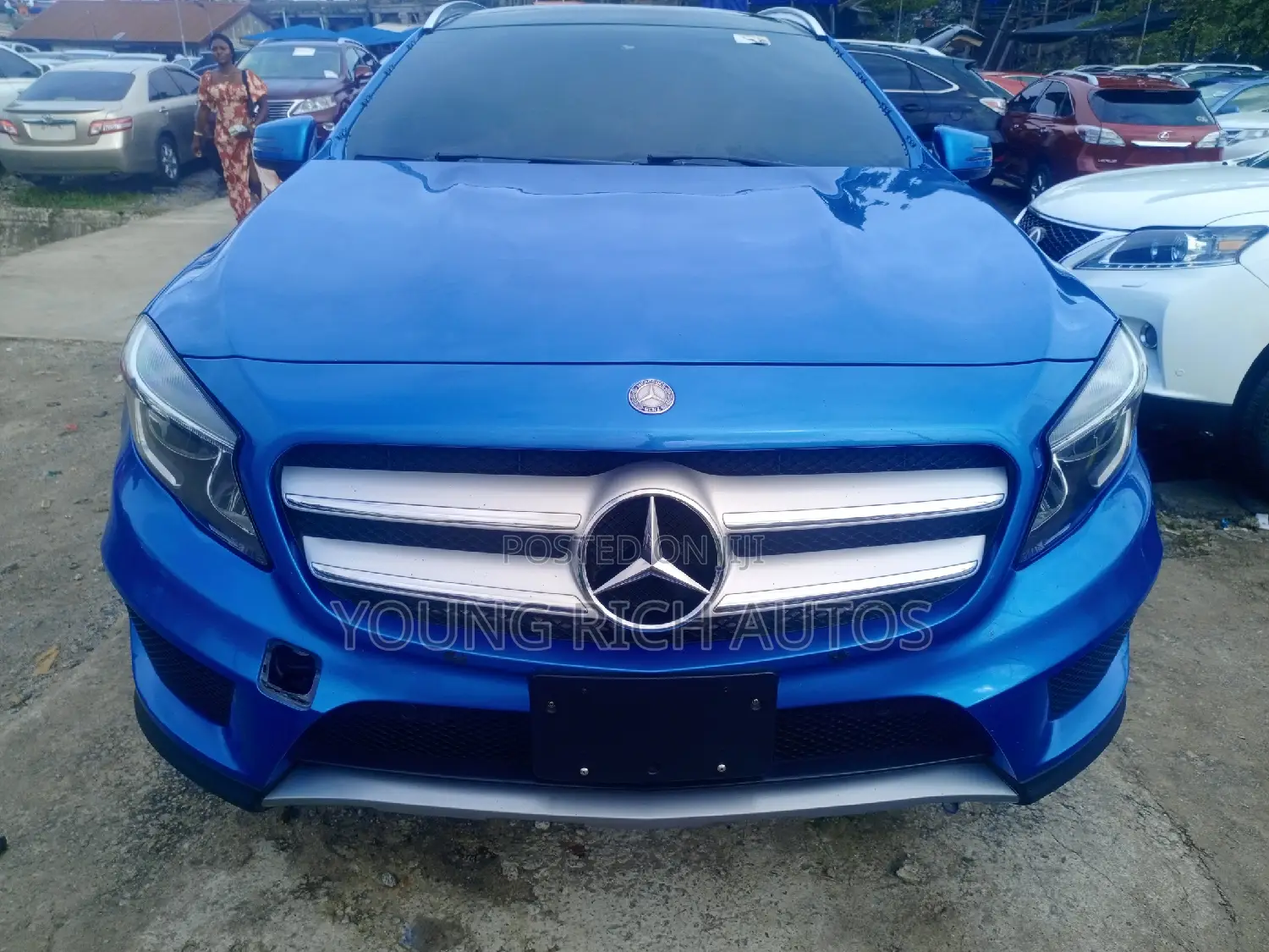 Mercedes-Benz GLA 250 2016 Blue