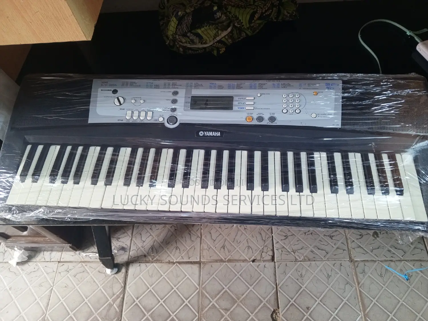 Yamaha Keyboard YTP200