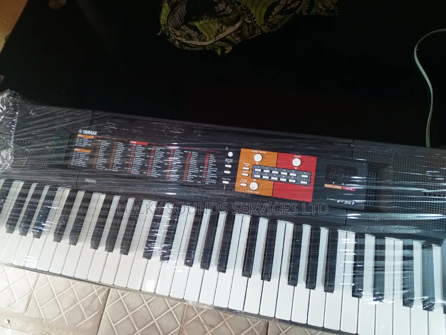 Yamaha Keyboard PSR F51