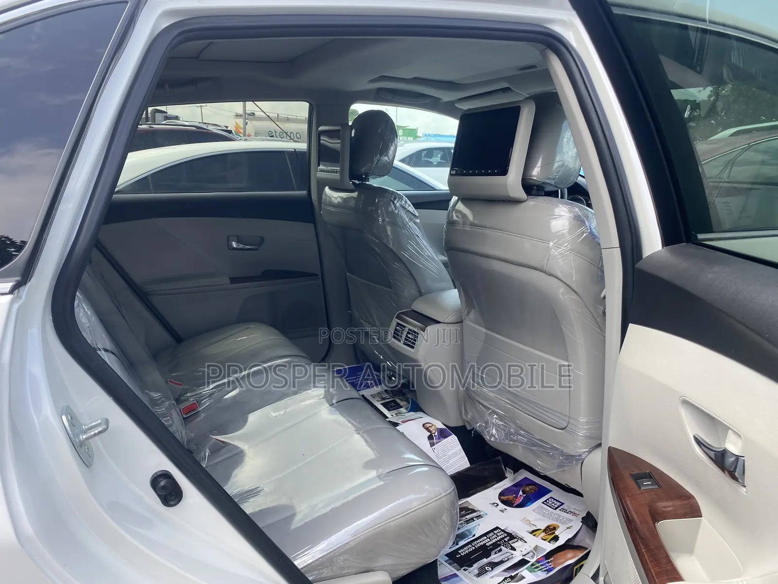 Toyota Venza V6 AWD 2010 White