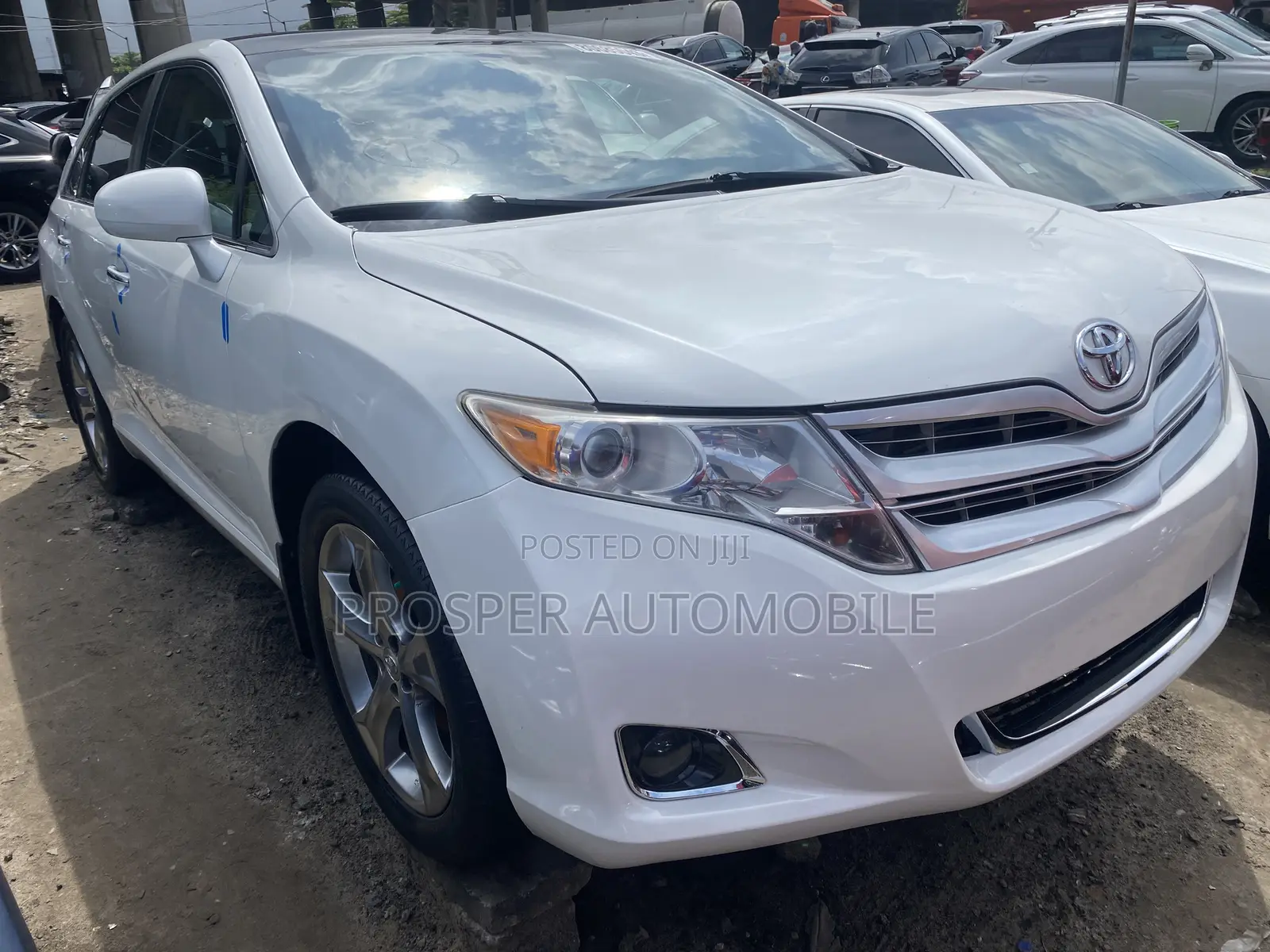 Toyota Venza V6 AWD 2010 White