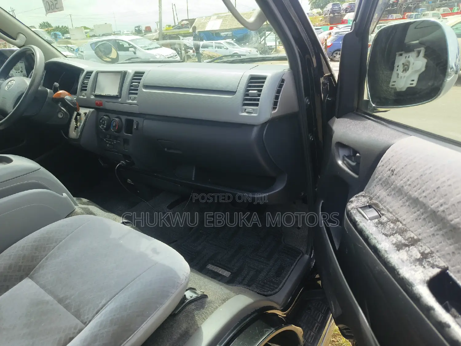Toyota HiAce 2013 Grey