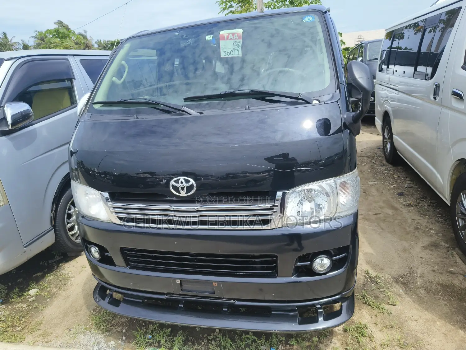 Toyota HiAce 2013 Grey