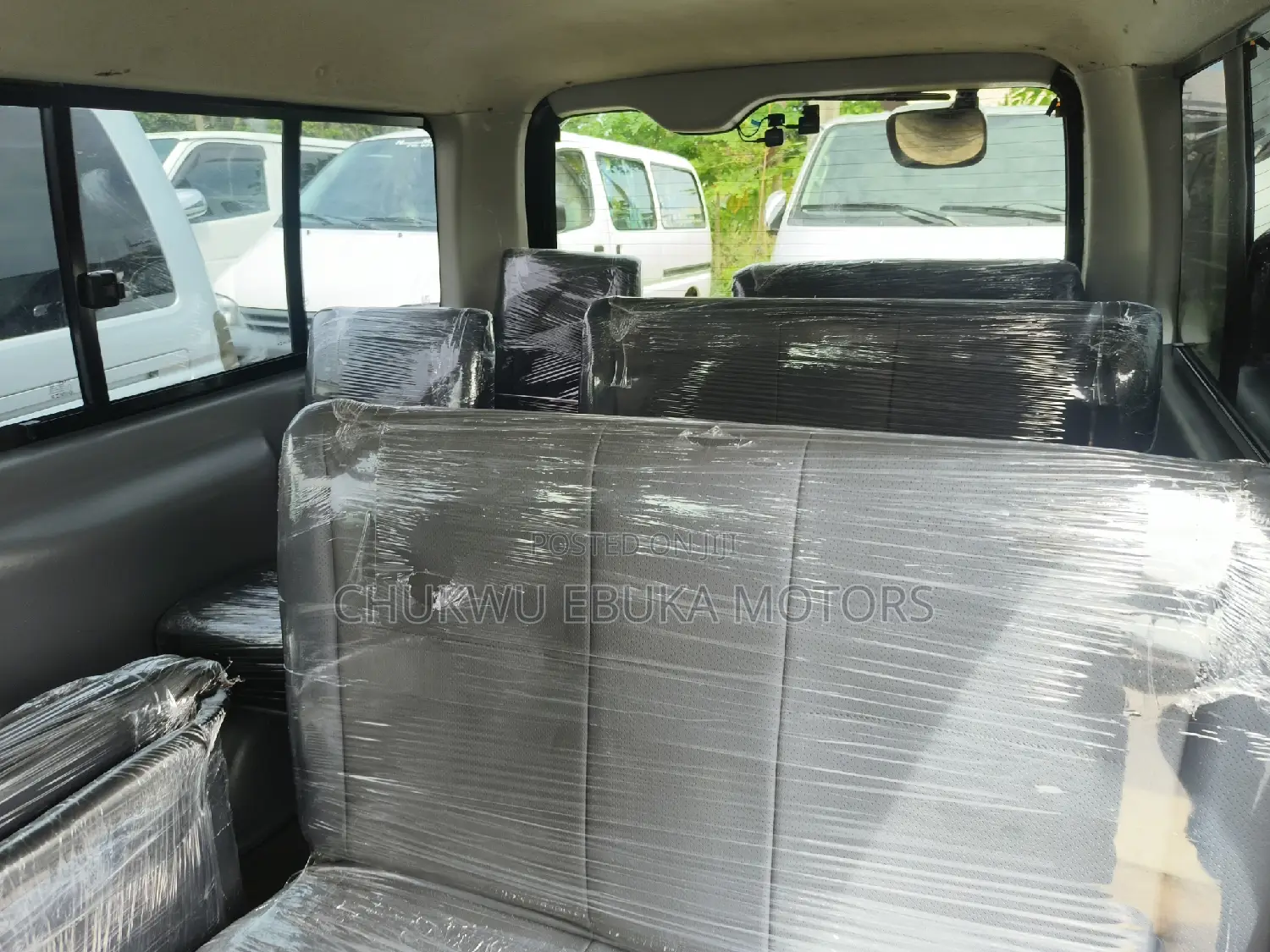 Toyota HiAce 2013 Grey