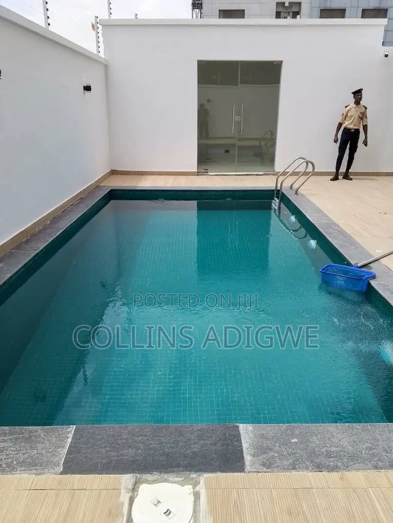 3bdrm Maisonette in Lekki Phase 1 for sale