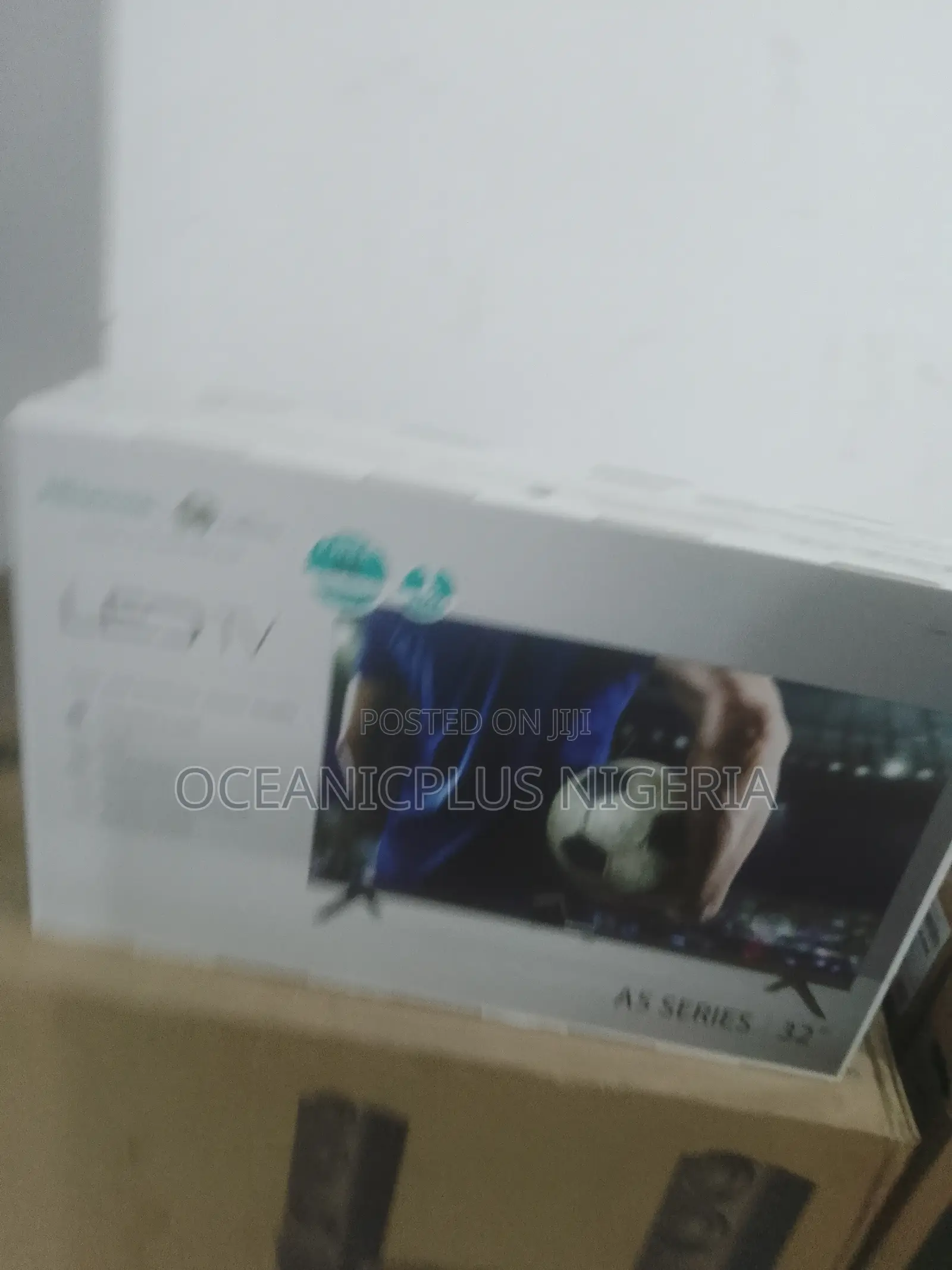 Best Price 32inches Hisense -Nonsmart TV