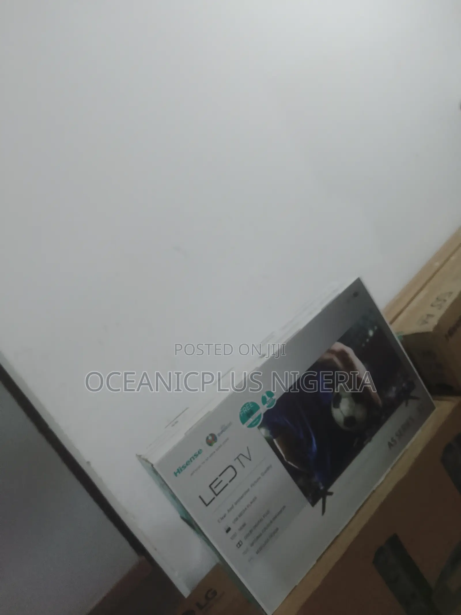 Standard-Premium[32inches] Hisense -Nonsmart LED TV
