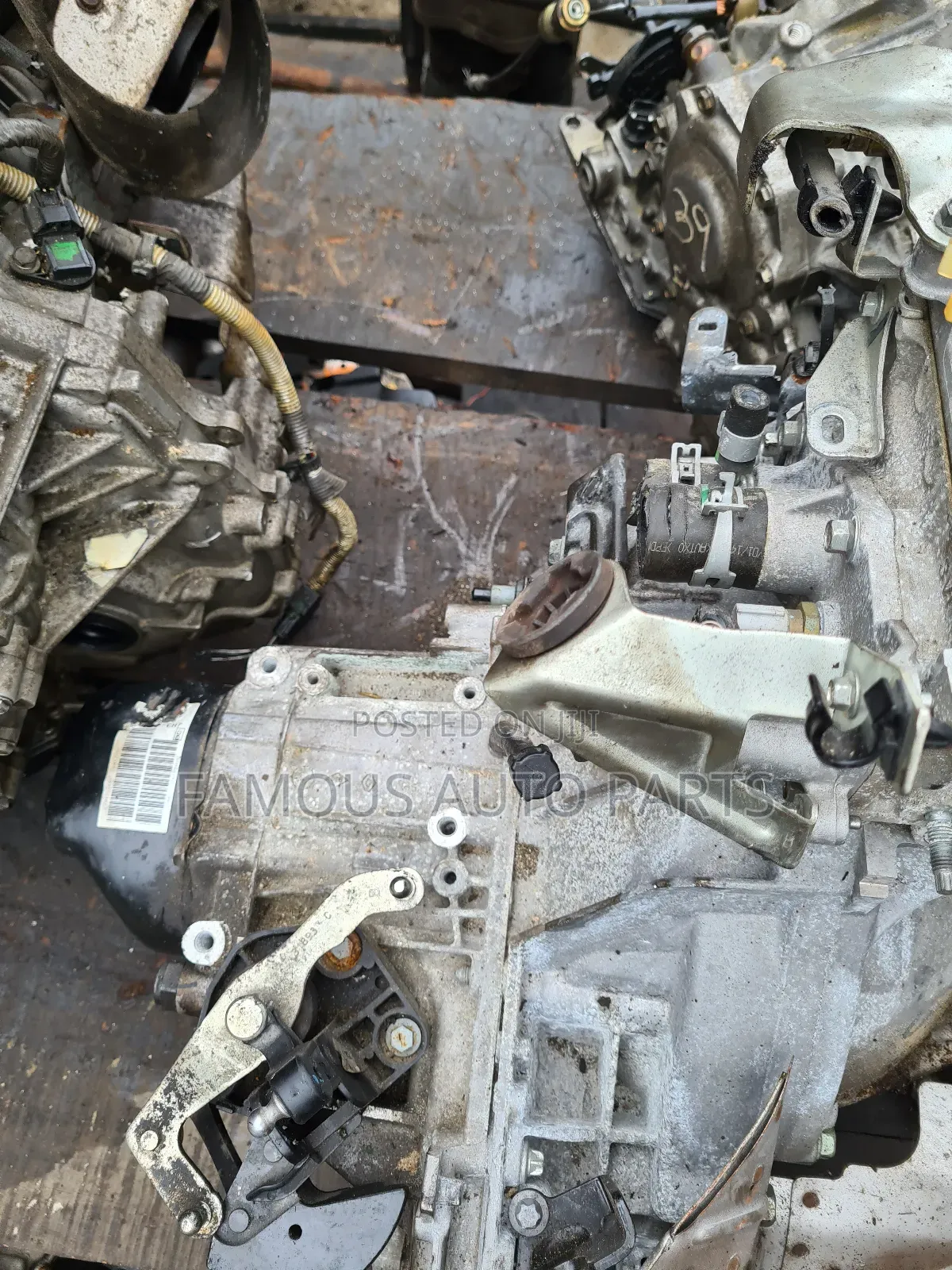 Nissan HR12 Manual