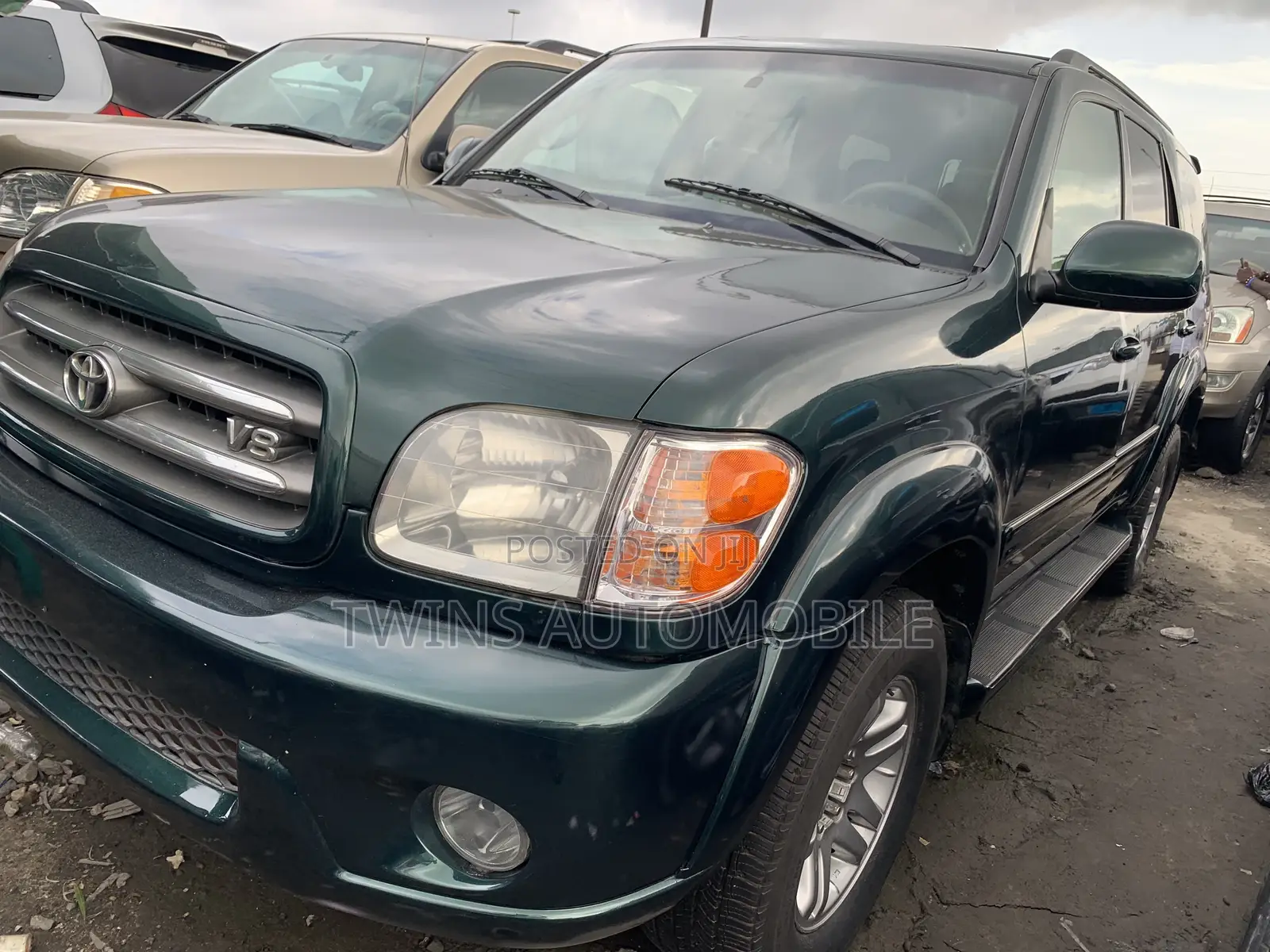 Toyota Sequoia 2004 Green